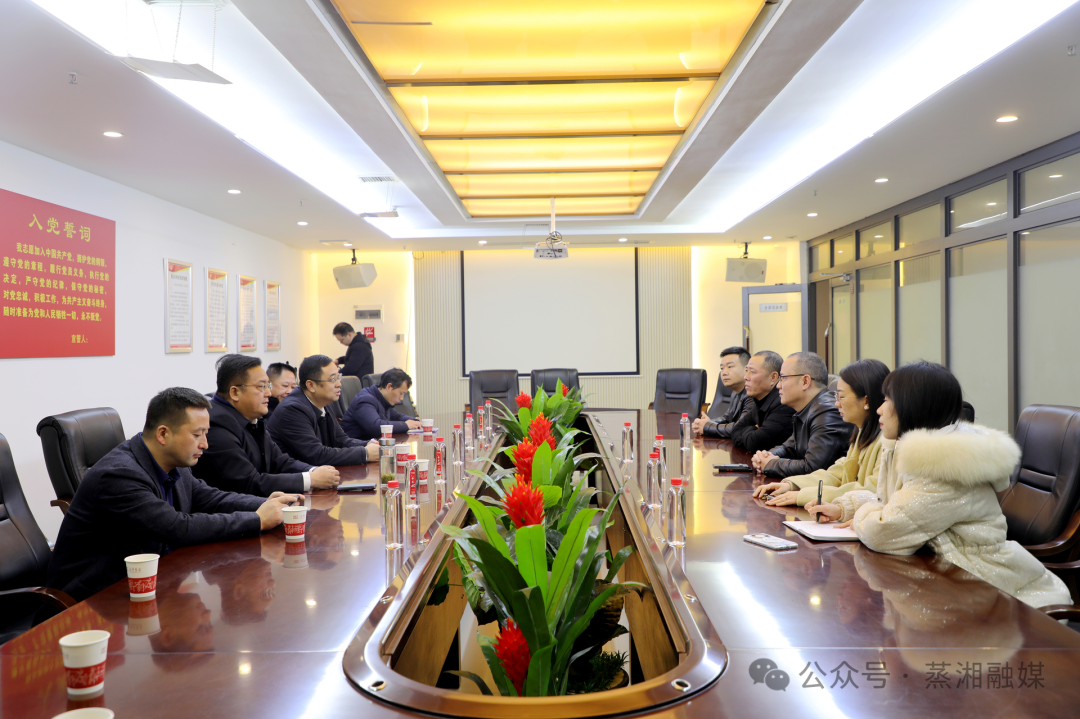 深入企业一线 护航佳节安宁